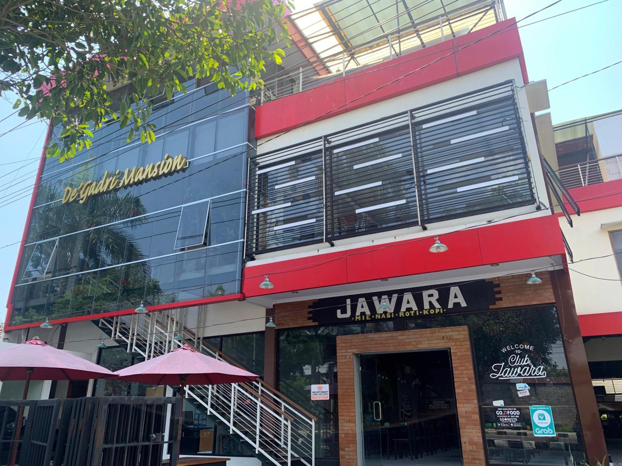 ホテル De Gadri Ndalem Yogyakarta バントル エクステリア 写真